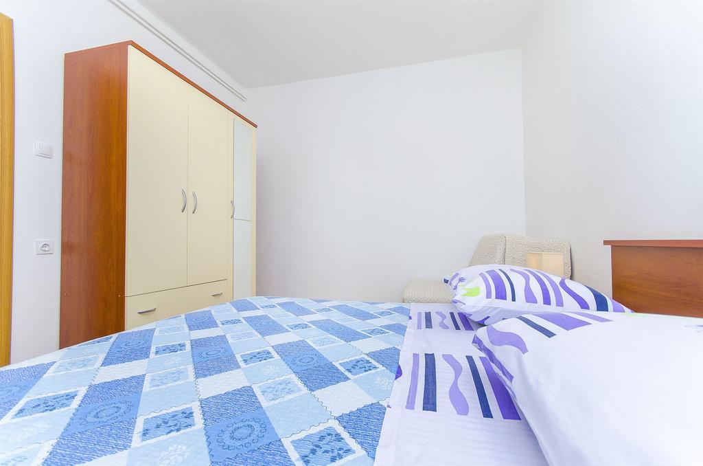 Apartment Marijana Трогір Екстер'єр фото